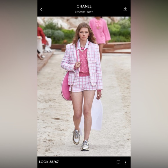 Chanel Sweater From the Cruise 2023 Collection by Karl Lagerfeld Size FR 34 - Picture 6 of 15